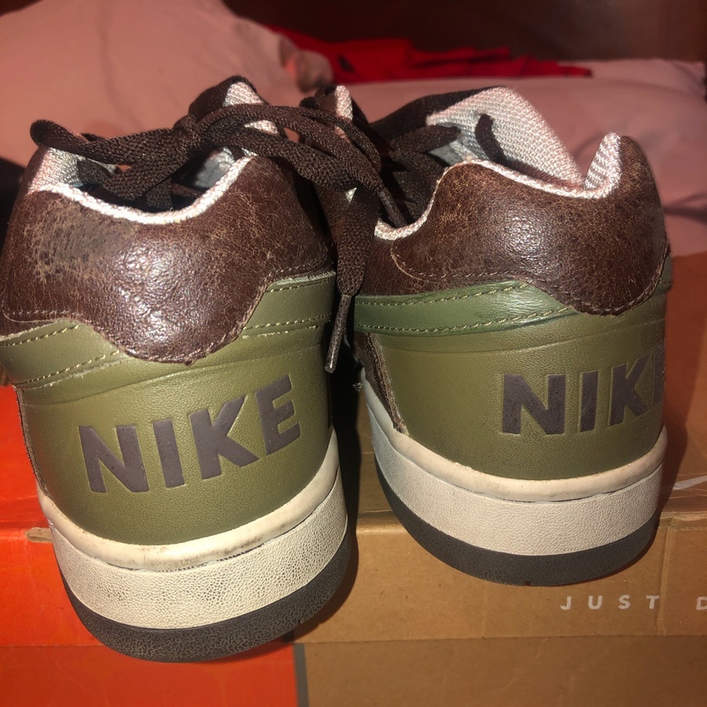 Nike Dunk - Picture 3 of 4